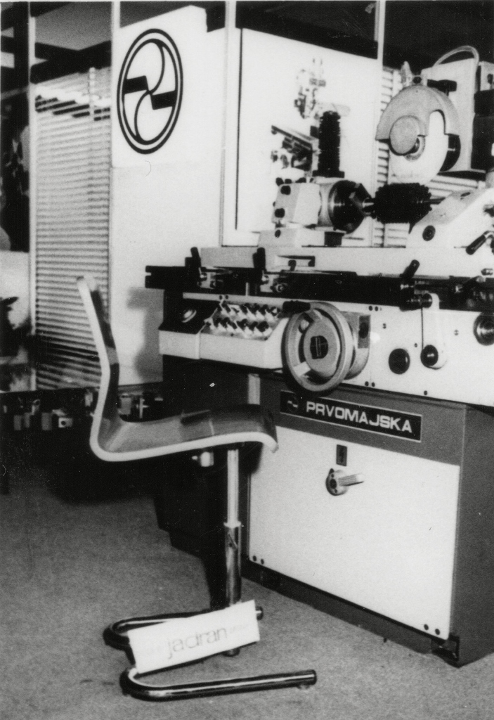 1973 tmn jadran stolci za alatne strojeve 128e